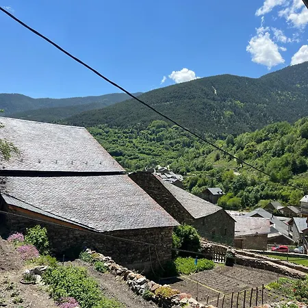 Casa Sastressa - L'amfitriona
